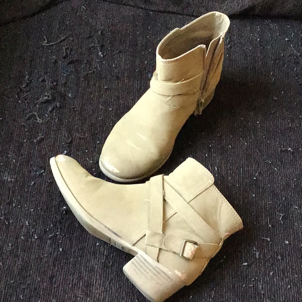 Country girl booties